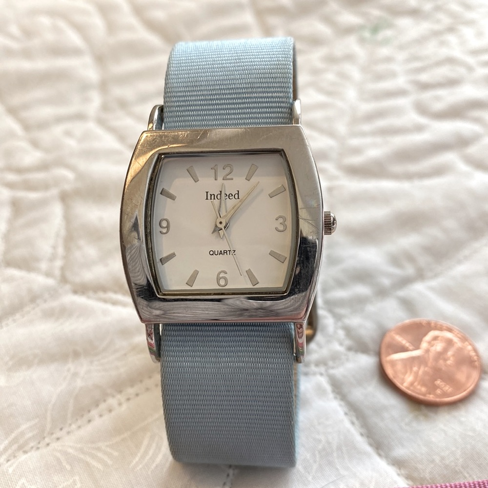 INDEED quartz watch with interchangeable bands. Ultimate preppy accessory!